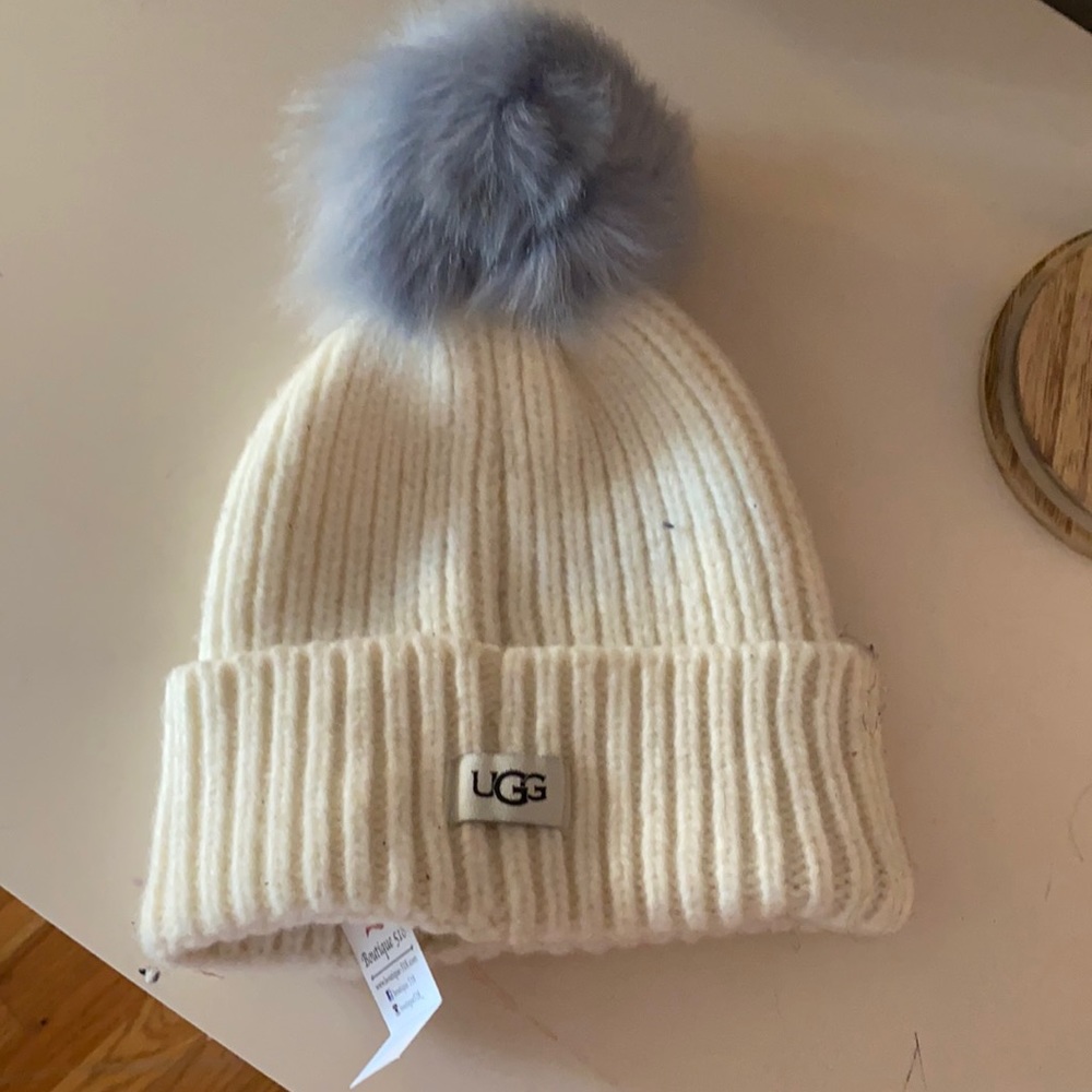 ugg hat